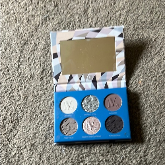 Nomad OSL Geometric Pattern Box - Picture 2 of 2